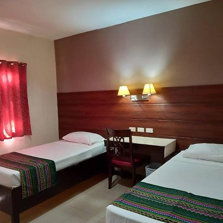 W Hotel Замбоанга Екстериор снимка